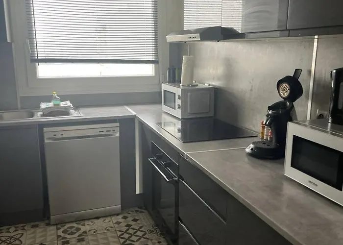 Grand Pour Max 11 Personnes Breszt