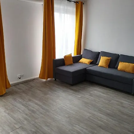 Grand Pour Max 11 Personnes *